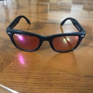 Folding Ray-Bans Wayfarer